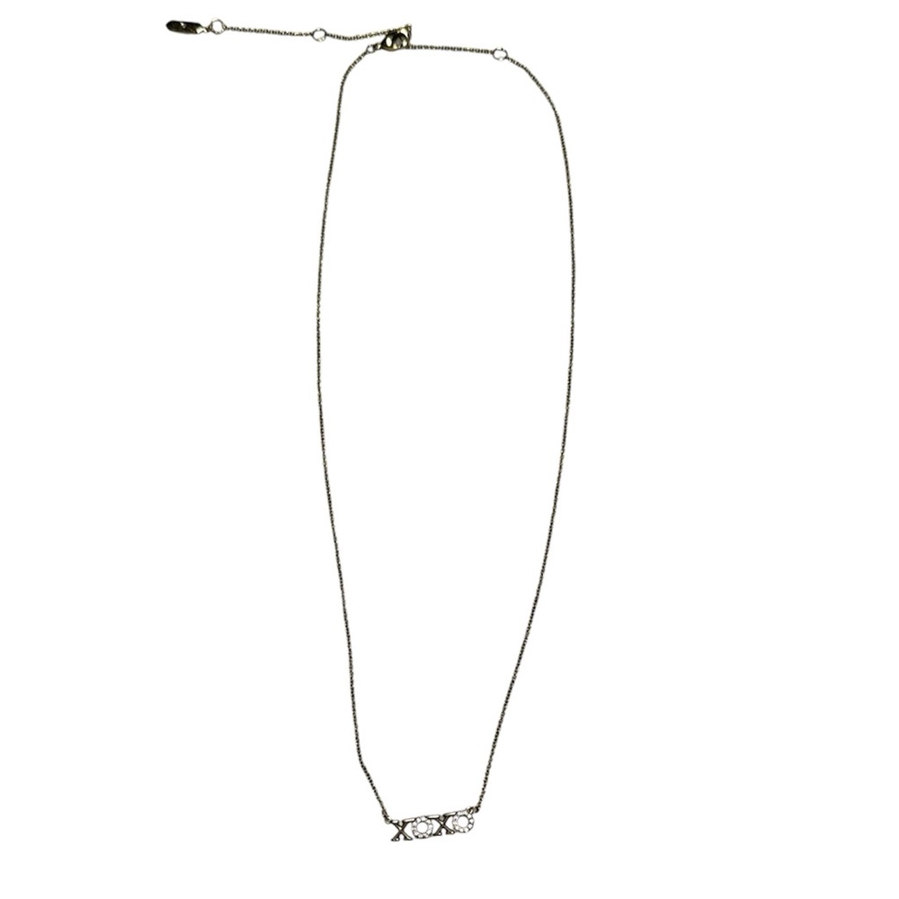 ☀️ 3 for $15☀️ Elegant Gold Colour Necklace with Crystal Accents